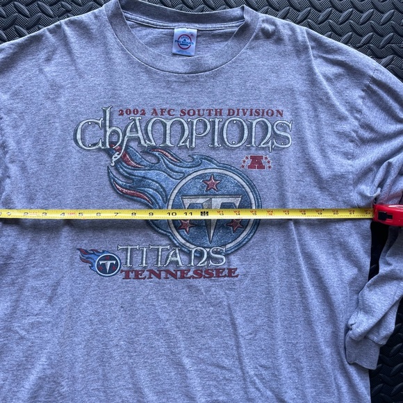 TITANS 2002 AFC SOUTH CHAMPIONS - Picture 4 of 5